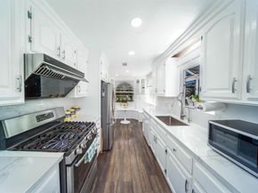 37621 Glenmoor Dr, Fremont CA 94536