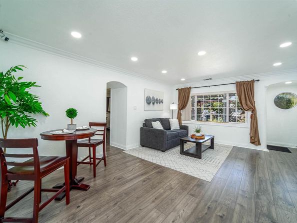 37621 Glenmoor Dr, Fremont CA 94536