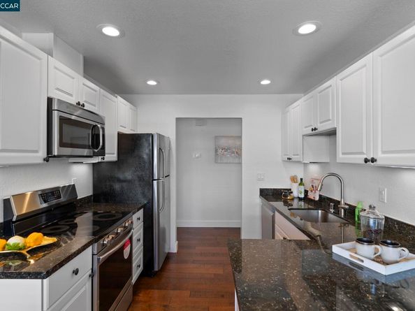 5050 Valley Crest Dr 63, Concord CA 94521