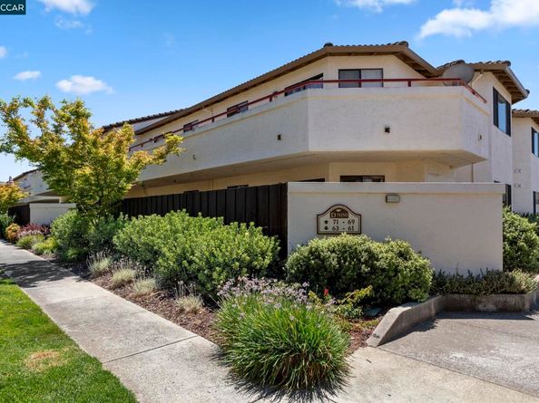 5050 Valley Crest Dr 63, Concord CA 94521
