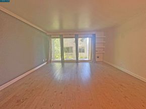 401 Monte Vista Ave 103, Oakland CA 94611