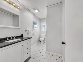 10501 Longfellow Ave, Oakland CA 94603