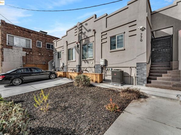 770-772 55th St, Oakland CA 94609