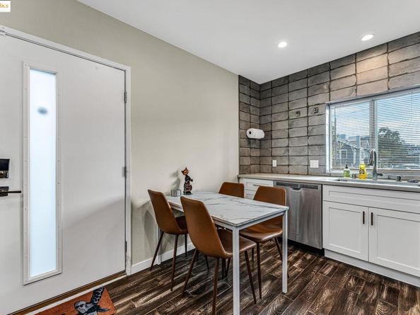 770-772 55th St, Oakland CA 94609