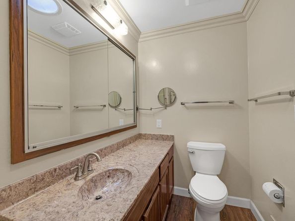 2207 Dexter Ct., Hayward CA 94541