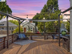 2133 E 30Th St, Oakland CA 94606