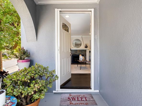 2133 E 30Th St, Oakland CA 94606