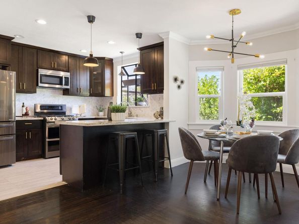 2133 E 30Th St, Oakland CA 94606