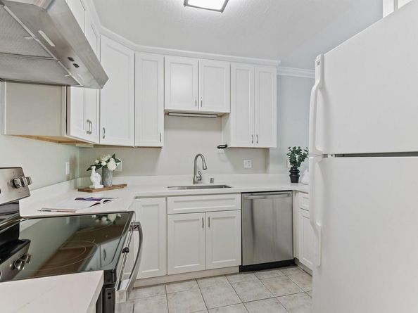 1743 Carmel Dr 9, Walnut Creek CA 94596
