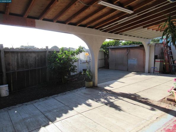 615-617 15Th St, Richmond CA 94801