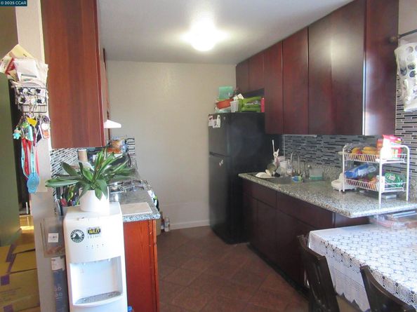 615-617 15Th St, Richmond CA 94801