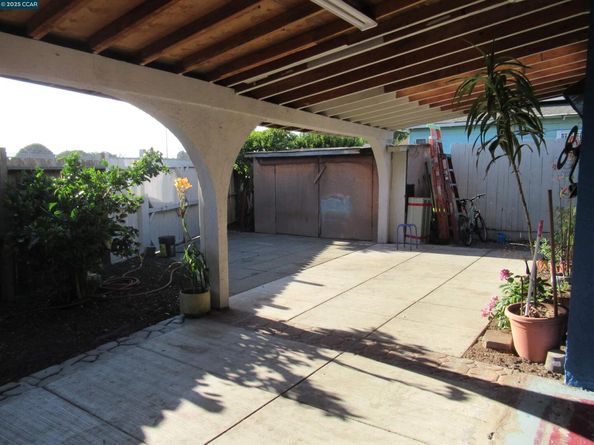 615-617 15Th St, Richmond CA 94801
