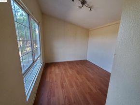 27828 Mandarin Ave, Hayward CA 94544