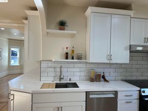 1025 56th Street, Oakland CA 94608