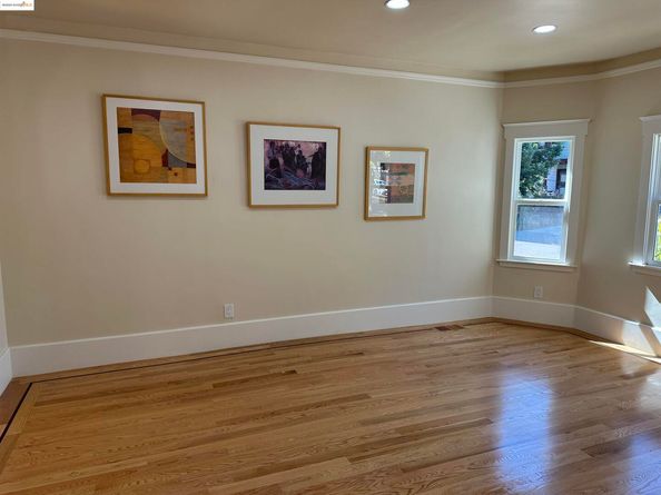 1025 56th Street, Oakland CA 94608