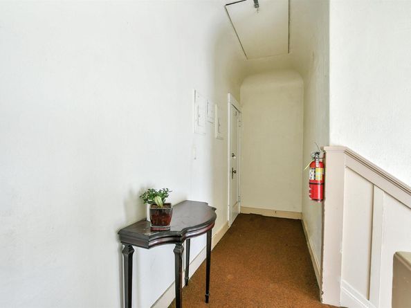 254 Perkins St., Oakland CA 94610