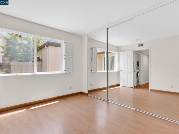 7 Clark Creek Circle, Clayton CA 94517