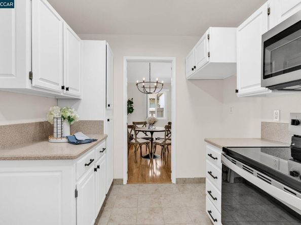 7 Clark Creek Circle, Clayton CA 94517
