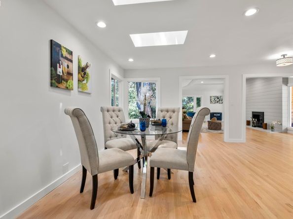 6537 Aitken Dr, Oakland CA 94611