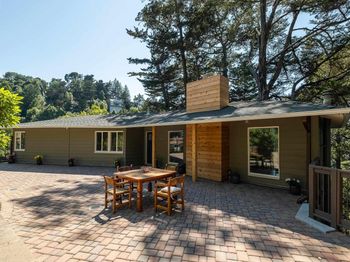 6537 Aitken Dr