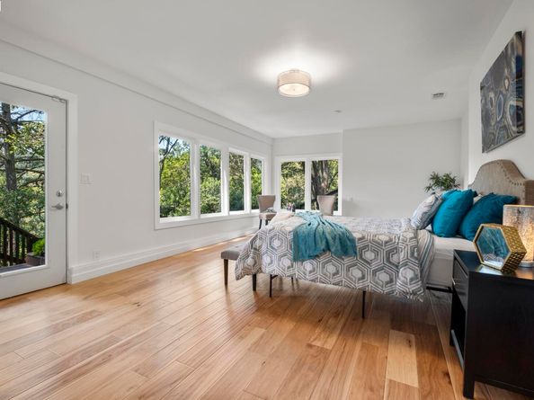 6537 Aitken Dr, Oakland CA 94611
