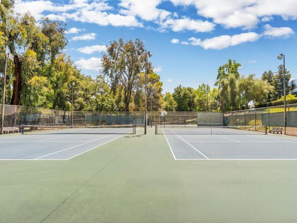 300 N Civic Dr 403, Walnut Creek CA 94596