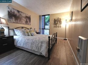 555 Pierce St 328, Albany CA 94706