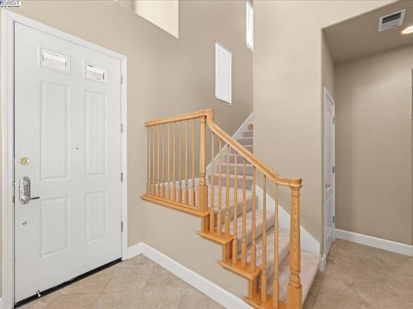 107 Limestone Cmn, Livermore CA 94550