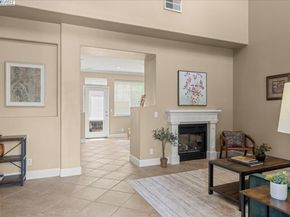 107 Limestone Cmn, Livermore CA 94550