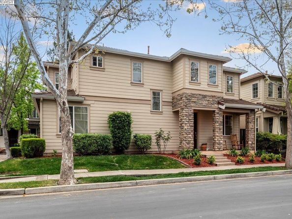 107 Limestone Cmn, Livermore CA 94550