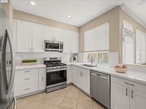 107 Limestone Cmn, Livermore CA 94550