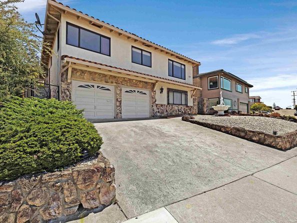 16504 Page St, San Leandro CA 94578