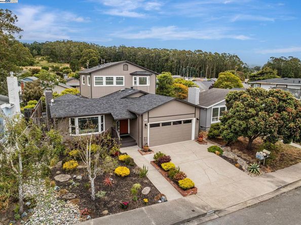 190 Shelter Cove Drive, Half Moon Bay CA 94019