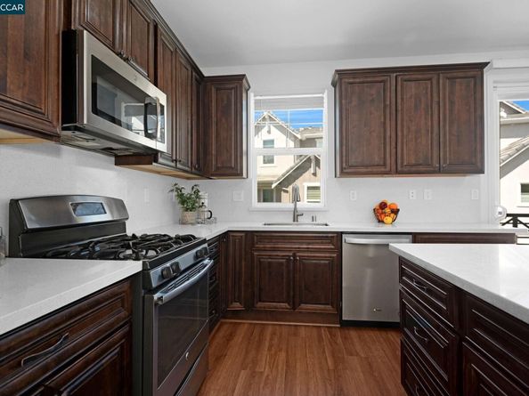 2378 Carbondale Way, Dublin CA 94568