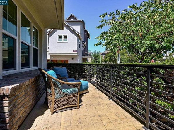 2378 Carbondale Way, Dublin CA 94568