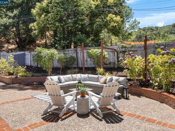 3475 Springhill Rd, Lafayette CA 94549