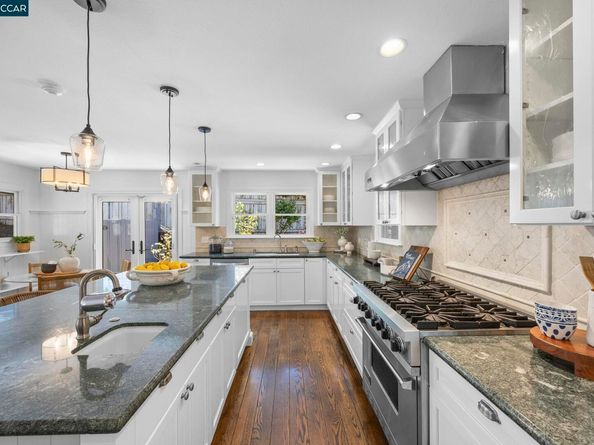 3475 Springhill Rd, Lafayette CA 94549