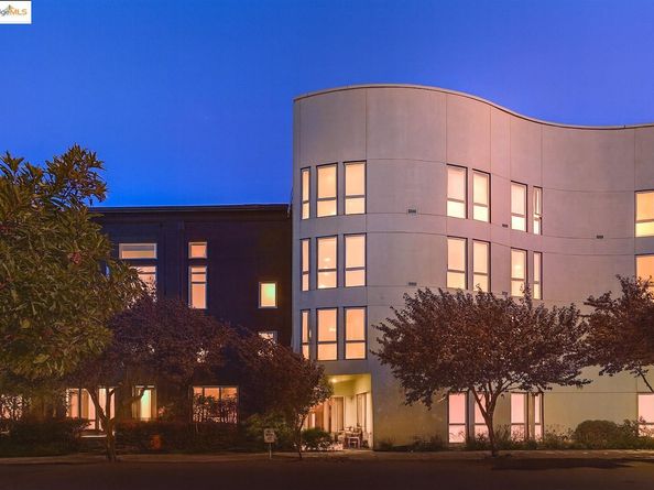 1201 Pine St 153, Oakland CA 94607