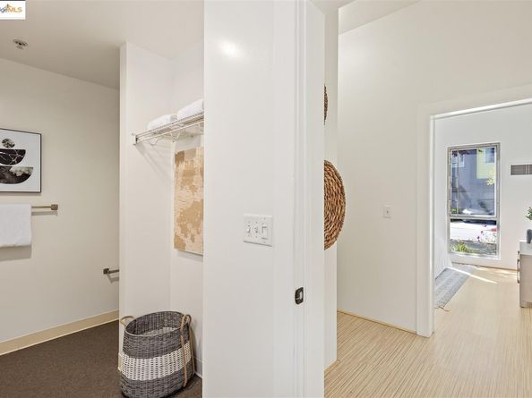 1201 Pine St 153, Oakland CA 94607