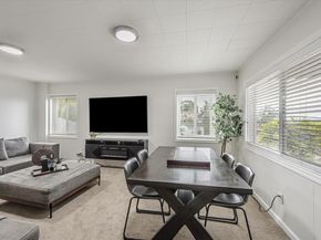 9883 Lawlor St, Oakland CA 94605