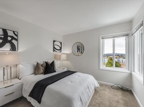 9883 Lawlor St, Oakland CA 94605