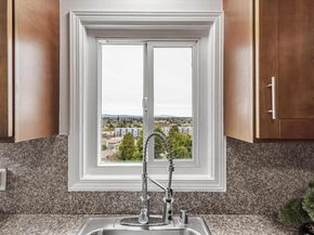 9883 Lawlor St, Oakland CA 94605