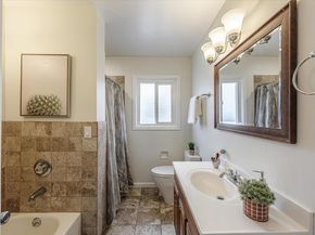 9883 Lawlor St, Oakland CA 94605
