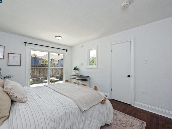 2416-2418 Kingsland Ave, Oakland CA 94601
