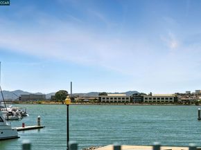 505 Commodore Dr, Richmond CA 94804