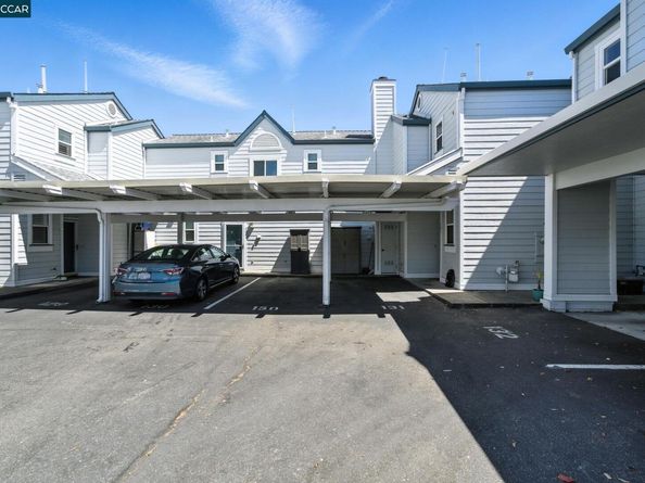 505 Commodore Dr, Richmond CA 94804