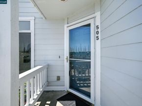 505 Commodore Dr, Richmond CA 94804