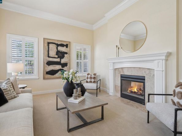 3 Brooktree Dr, Danville CA 94506