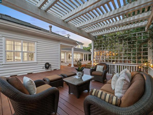 3 Brooktree Dr, Danville CA 94506