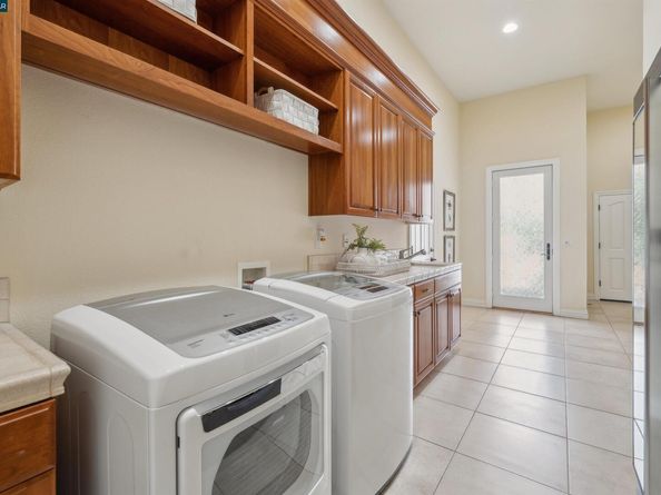 3 Brooktree Dr, Danville CA 94506